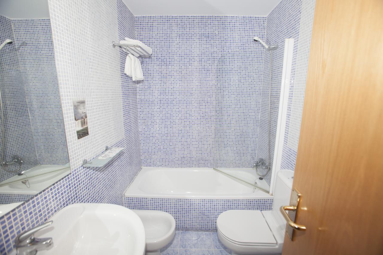 Hostal Via Lactea Burgo Buitenkant foto